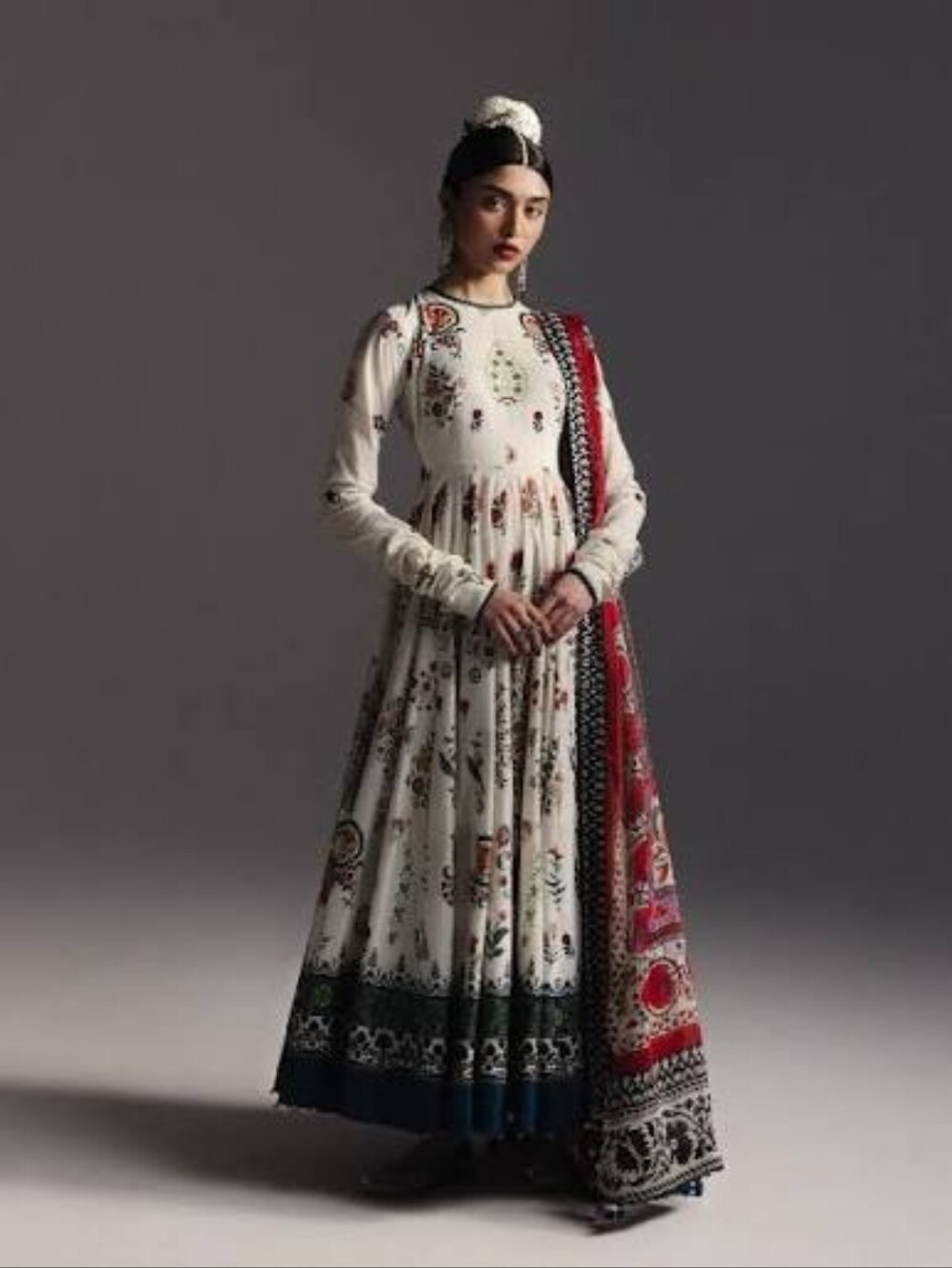 Pakistani Designer Suit